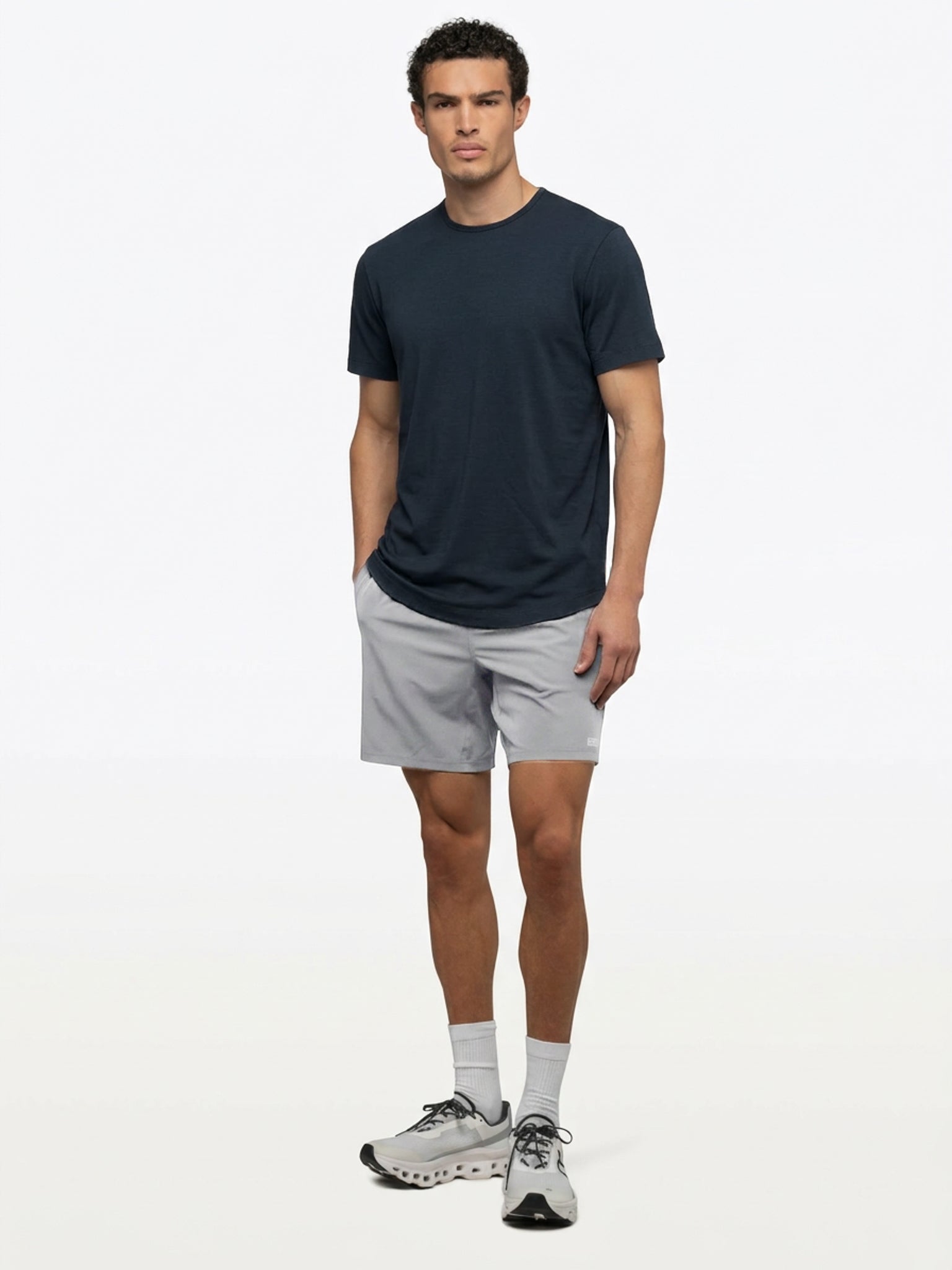 Crossover Active Tee | Obsidian Signature-Fit